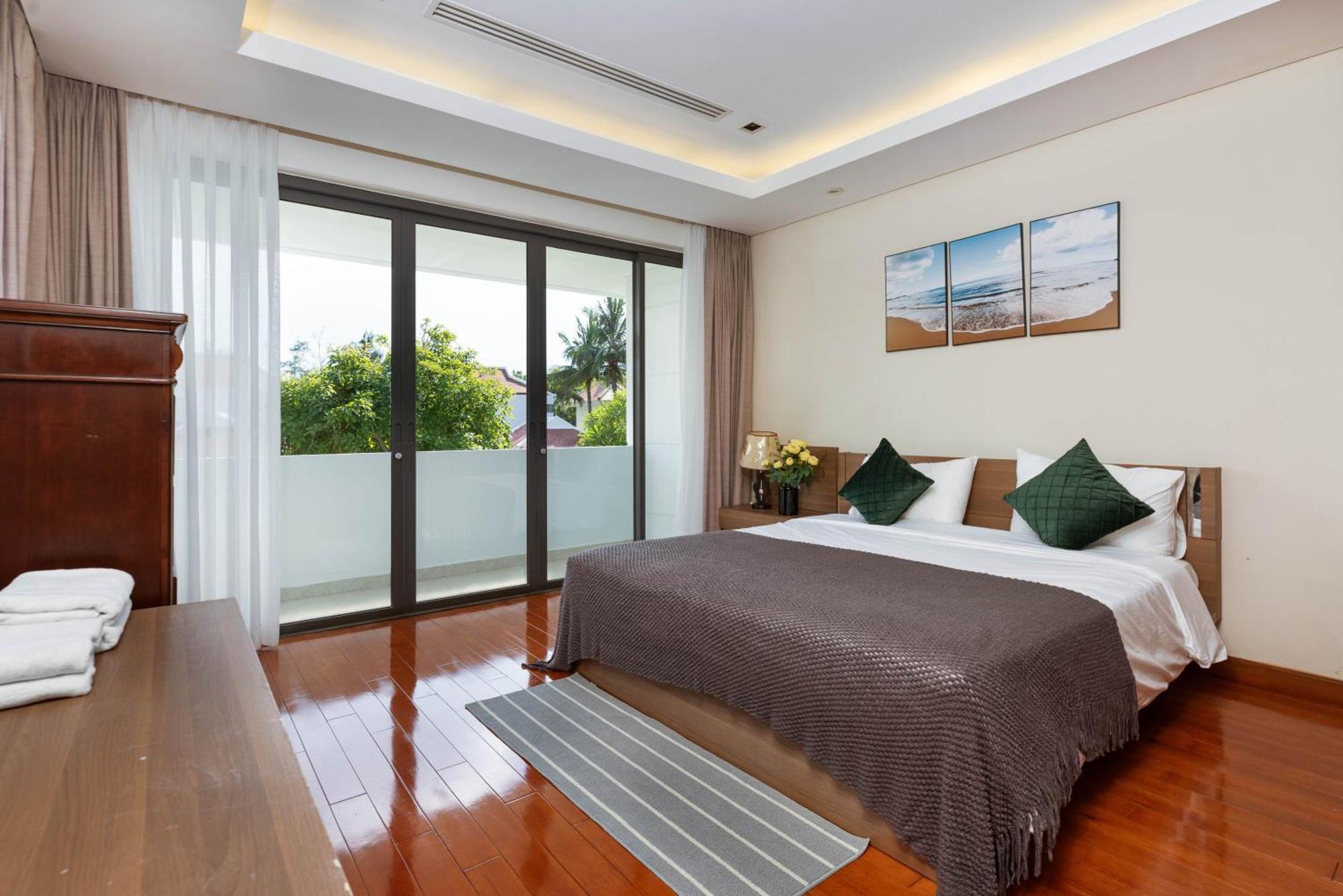 Ocean Luxury Villas Danang Exterior photo