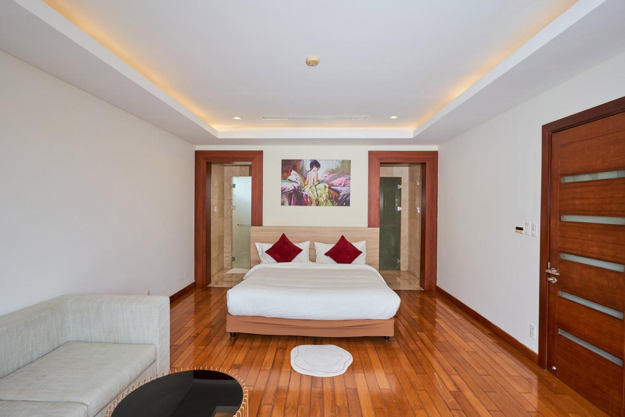 Ocean Luxury Villas Danang Exterior photo